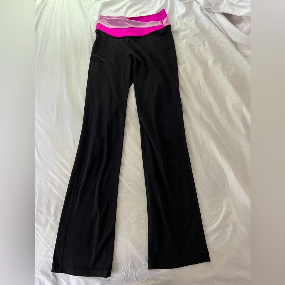 Old School Lululemon Flared Leggings
